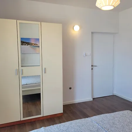 Apartment Vanesa & Nikolina Mali Losinj