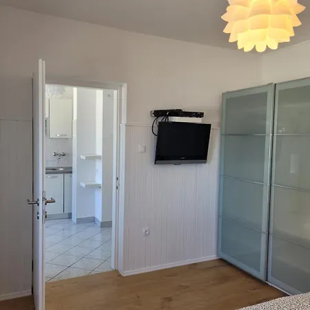 Apartment Vanesa & Nikolina Mali Losinj