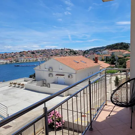 Vanesa & Nikolina Mali Losinj