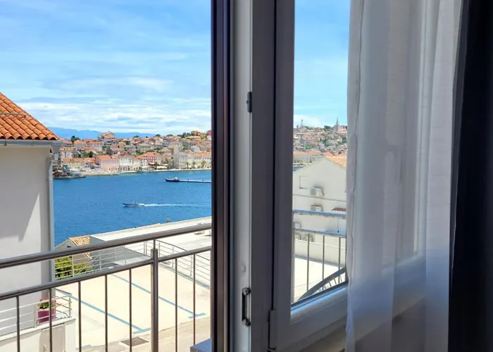 Апартаменты Vanesa & Nikolina Мали-Лошинь